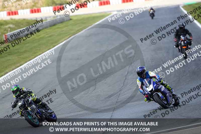 cadwell no limits trackday;cadwell park;cadwell park photographs;cadwell trackday photographs;enduro digital images;event digital images;eventdigitalimages;navarra;no limits trackdays;peter wileman photography;racing digital images;trackday digital images;trackday photos
